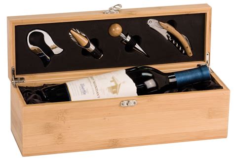 wooden wine presentation boxes